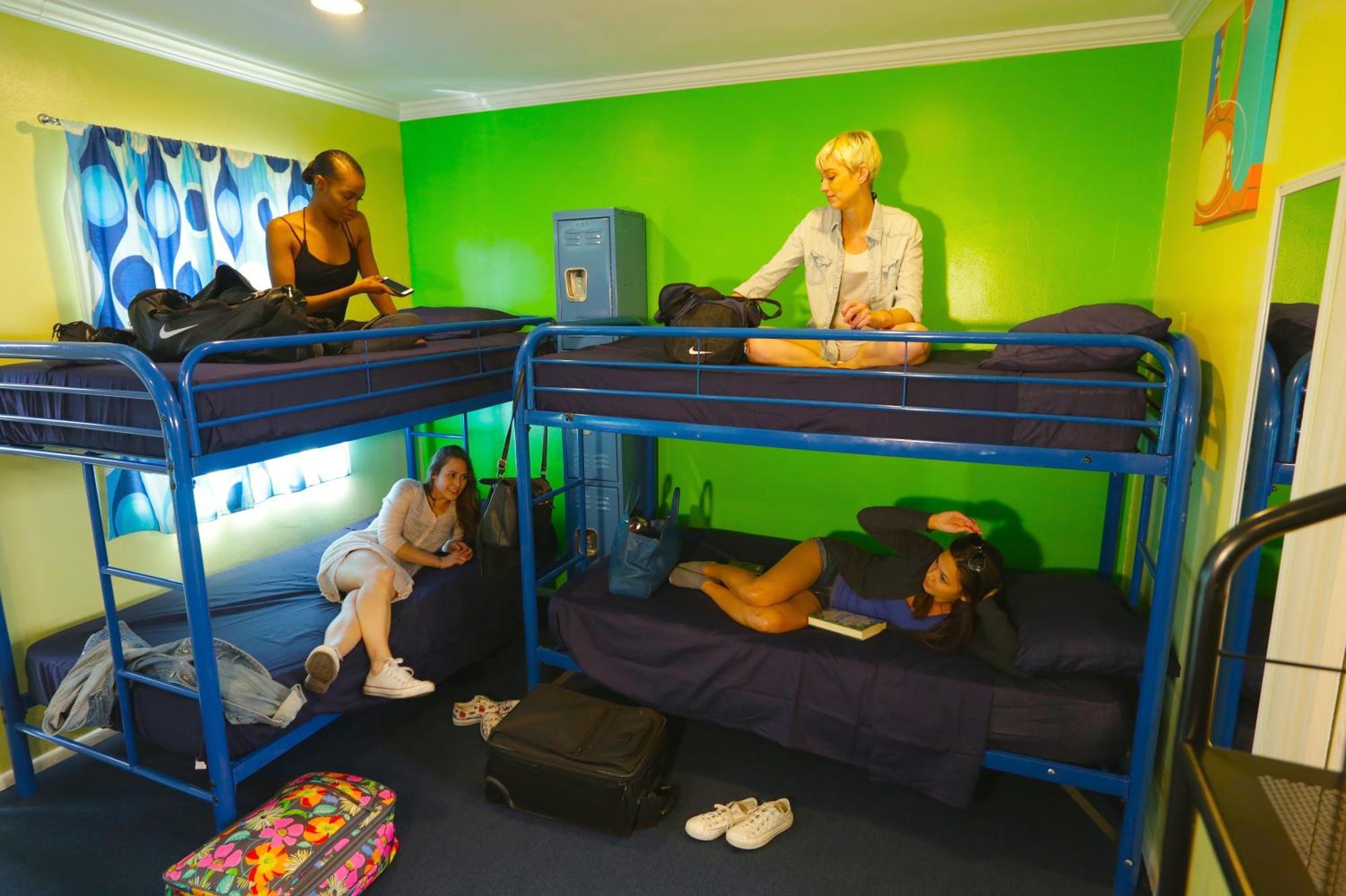 Banana Bungalow Hollywood Hotel & Hostel Los Angeles Bagian luar foto