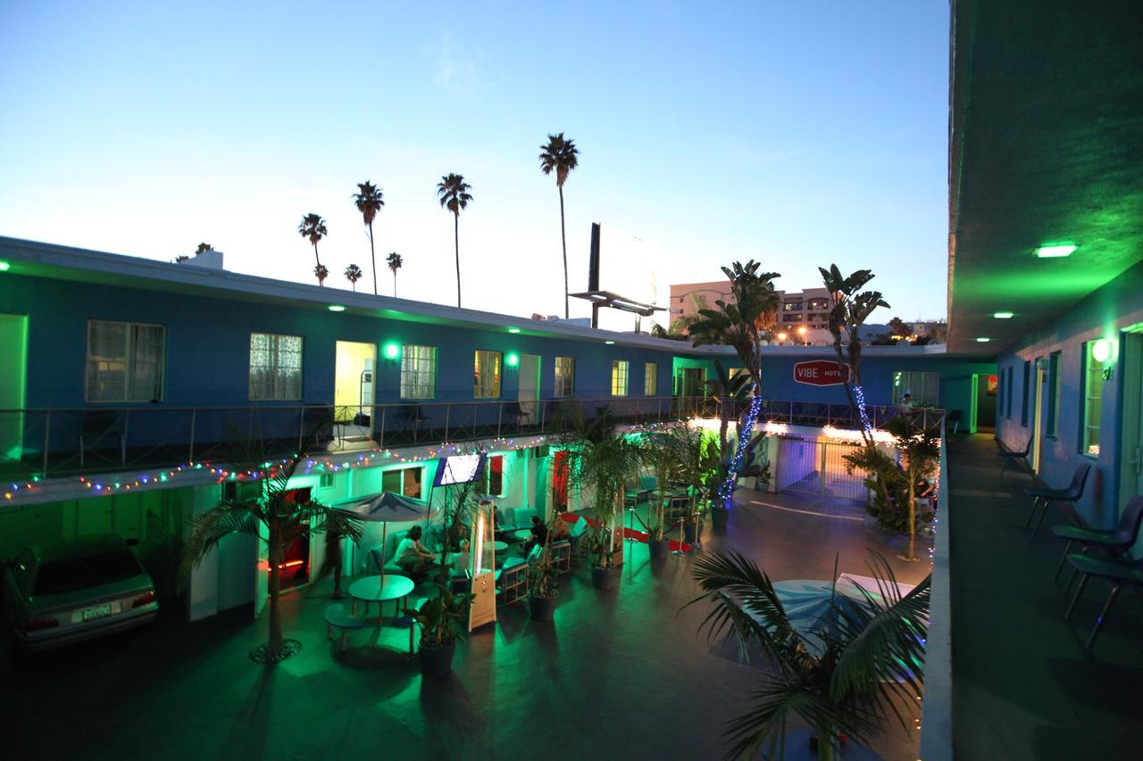 Banana Bungalow Hollywood Hotel & Hostel Los Angeles Bagian luar foto